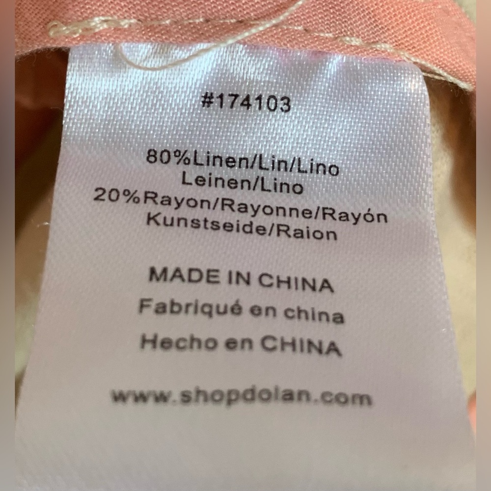Anthropology Dolan jacket NWOT vs EUC. Size
S, linen blend, in an oatmeal color - Picture 9 of 9
